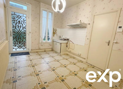 Maison - 93 m² - 4 pièces