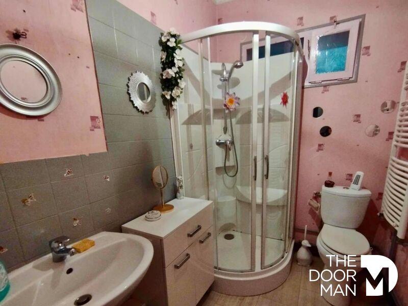 Maison - 208 m² - 6 pièces