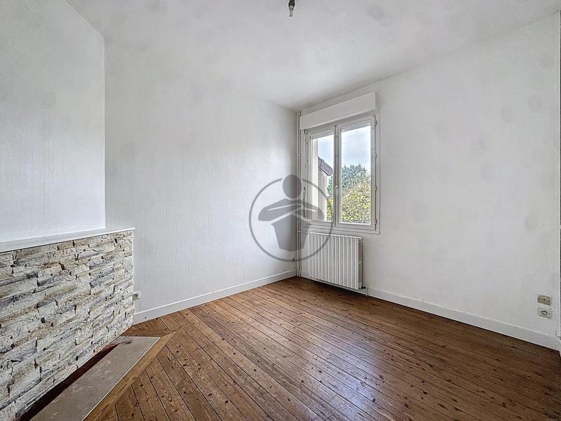 Maison - 96 m² - 5 pièces