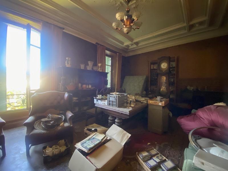 Maison - 368 m² - 11 pièces