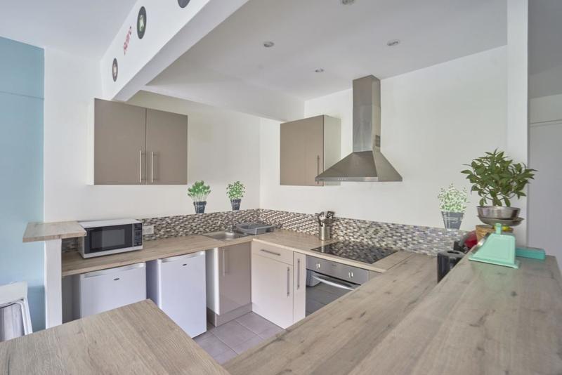 Appartement - 102 m² - 6 pièces