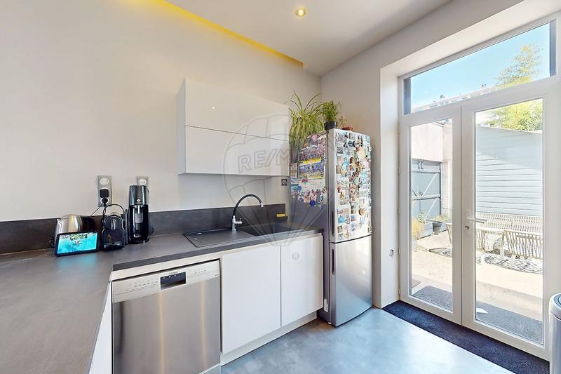 Maison de ville - 184 m² - 7 pièces