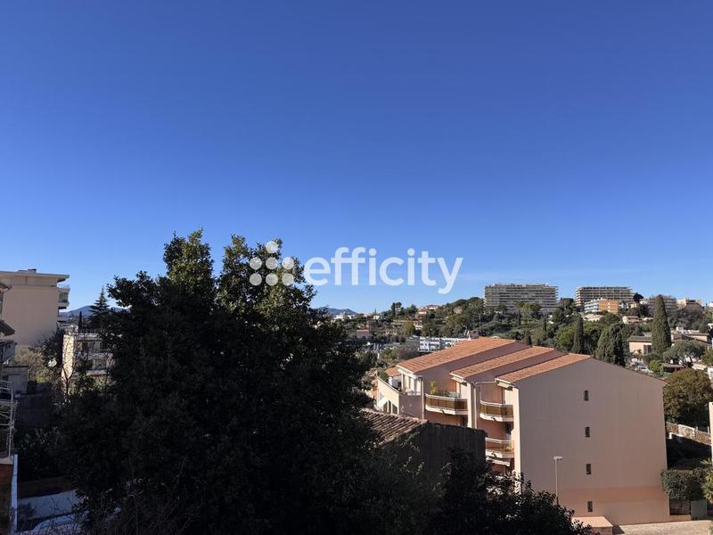 Appartement - 34 m² - 3 pièces