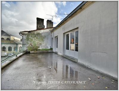 Immeuble - 437 m² - 11 pièces