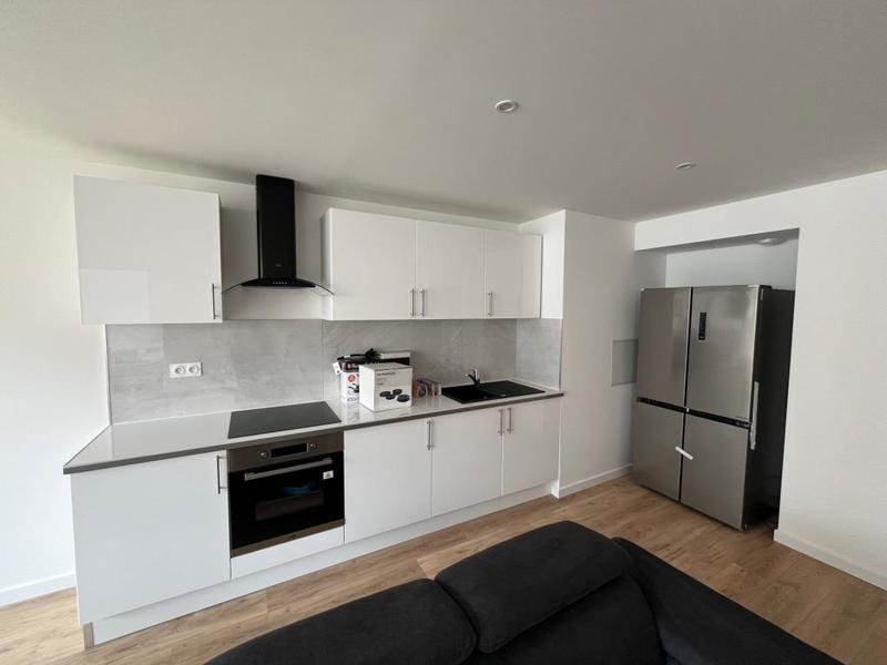 Appartement - 100 m² - 5 pièces