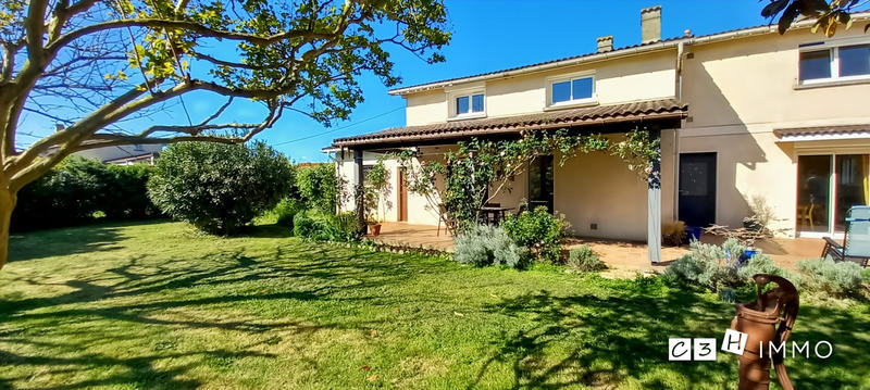 Maison - 151 m² - 6 pièces