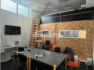 Bureau - 230 m² - 8 pièces