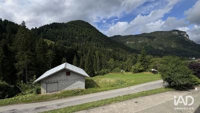 Local commercial - 1 235 m²