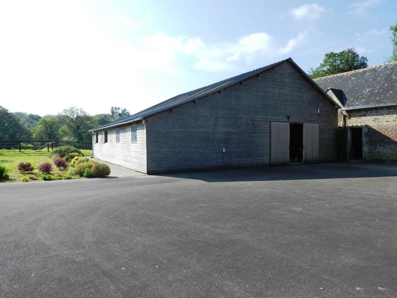 Maison - 147 m² - 5 pièces