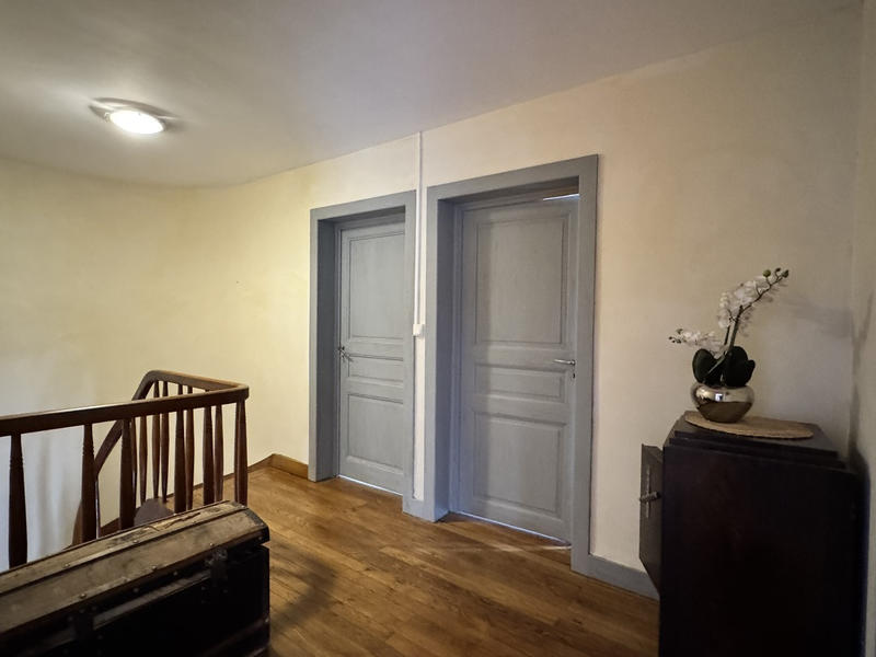 Maison - 224 m² - 10 pièces