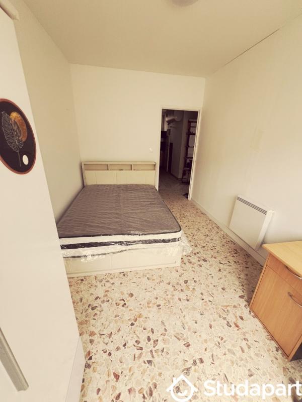 Chambre - 9 m² - 1 pièce