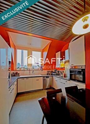 Appartement - 160 m² - 5 pièces