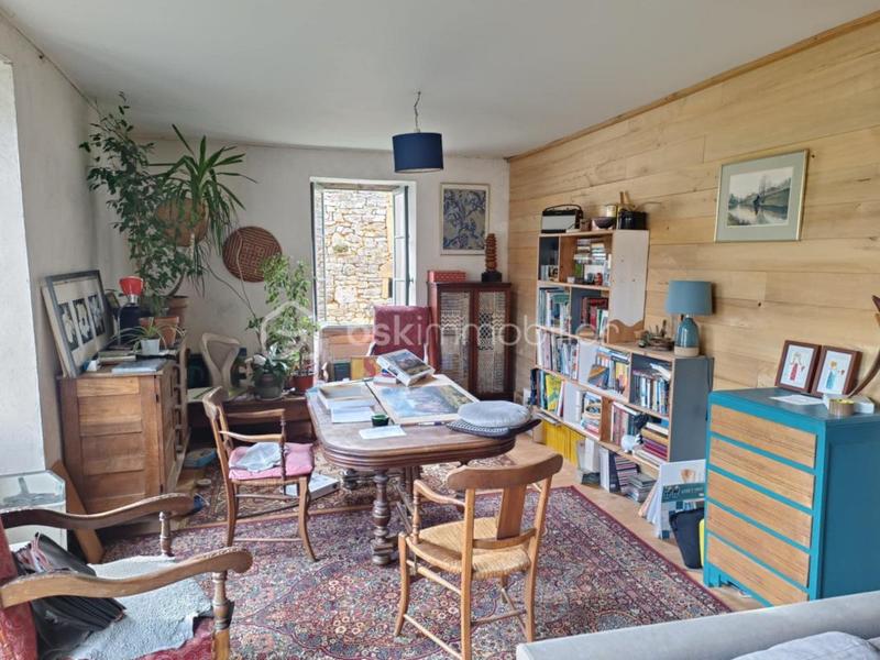 Corps de ferme - 130 m² - 4 pièces