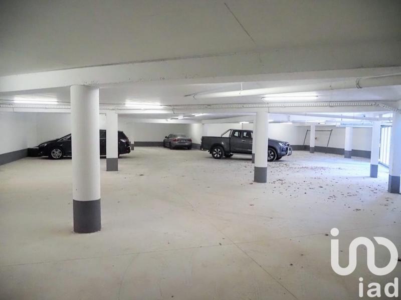 Appartement - 99 m² - 4 pièces