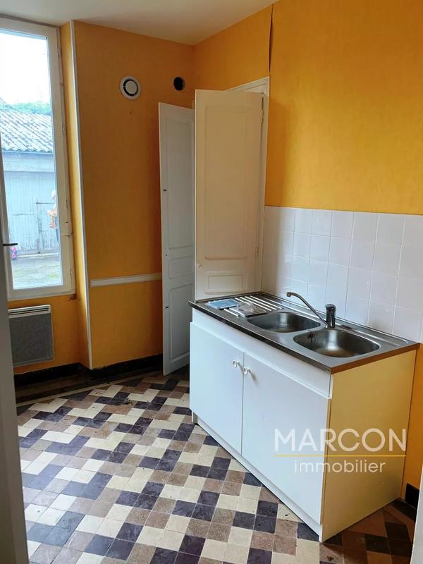 Immeuble - 171 m² - 9 pièces