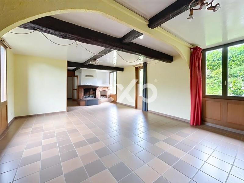 Propriété - 619 m² - 21 pièces