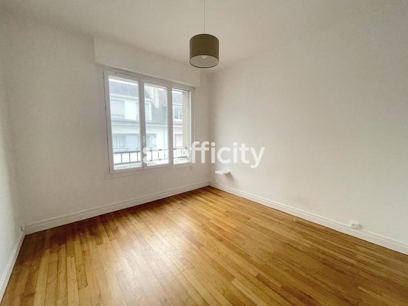 Appartement - 75 m² - 4 pièces