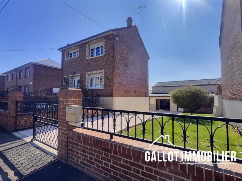 Maison - 103 m² - 3 pièces