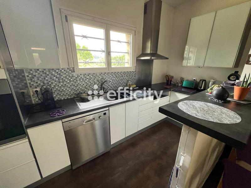 Maison de village - 130 m² - 4 pièces