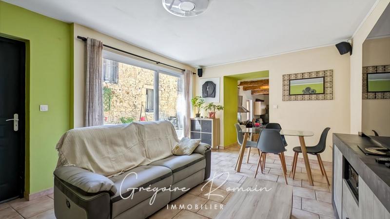 Maison - 110 m² - 4 pièces