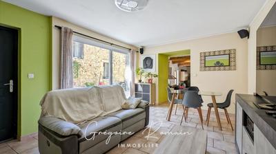 Maison - 110 m² - 4 pièces