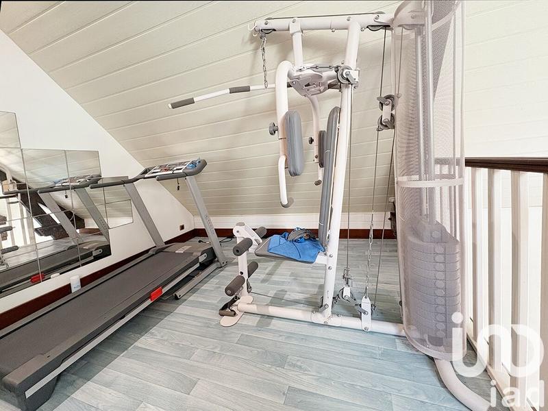 Maison - 292 m² - 7 pièces