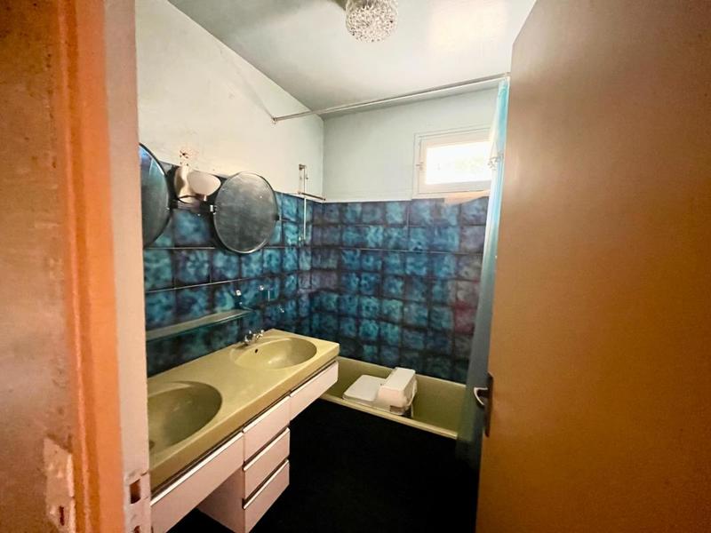 Maison - 80 m² - 5 pièces