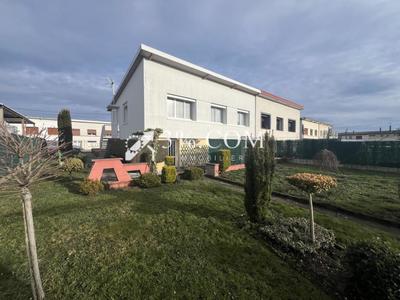 Maison - 78 m² - 5 pièces