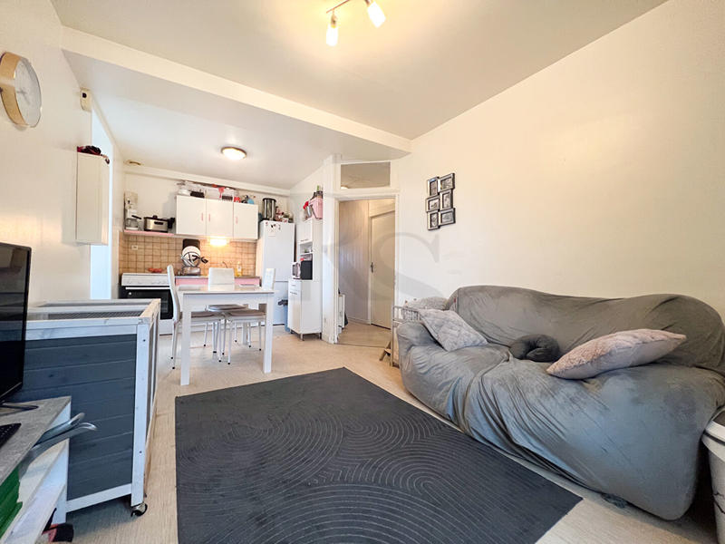 Immeuble - 6 pièces