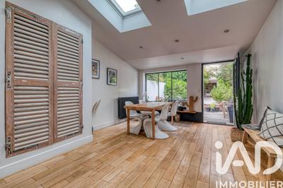 Maison de ville - 104 m² - 6 pièces