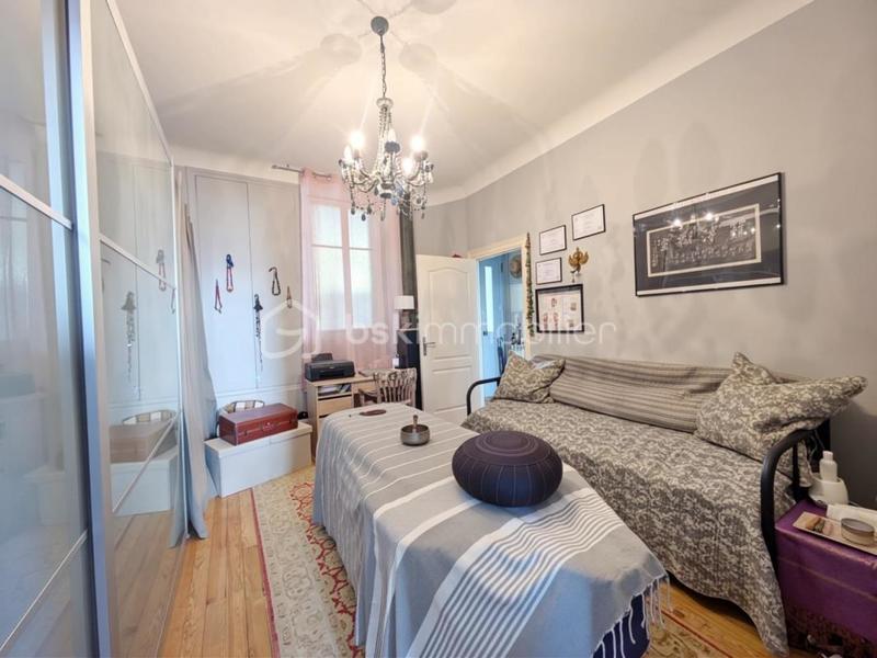 Appartement - 98 m² - 3 pièces