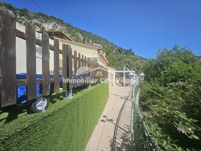 Villa - 85 m² - 5 pièces