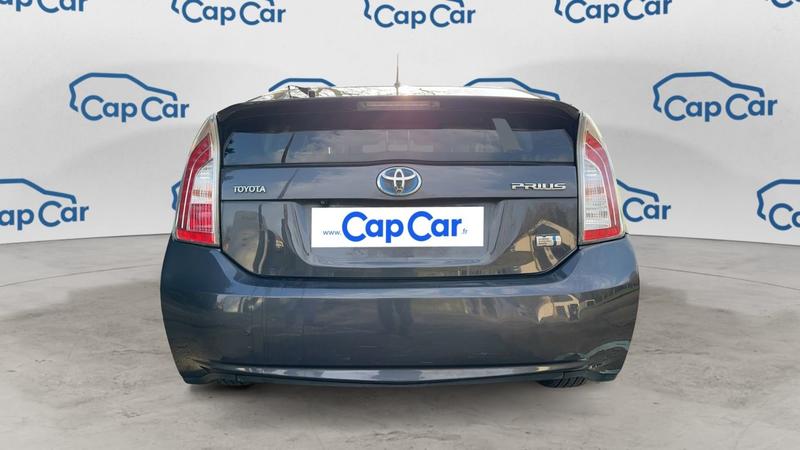 Toyota Prius 1.8 Vvt-i 136 Hybrid Cvt Dynamic