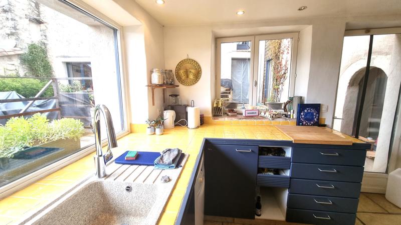 Maison de village - 220 m² - 10 pièces