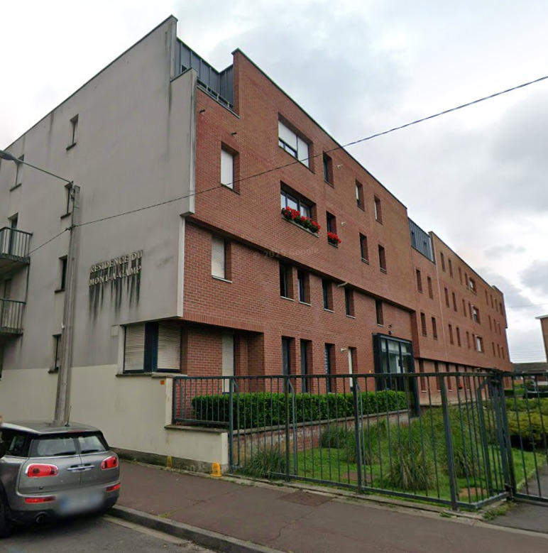 Appartement ancien - 85 m² - 3 pièces