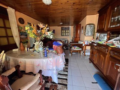 Maison - 177 m² - 5 pièces