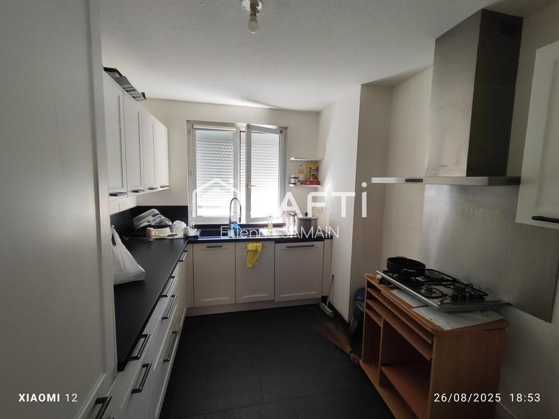 Maison - 94 m² - 5 pièces