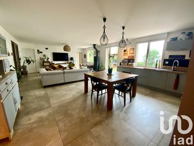 Maison - 195 m² - 5 pièces