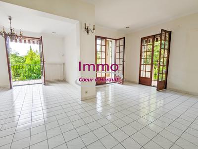 Maison - 141 m² - 5 pièces