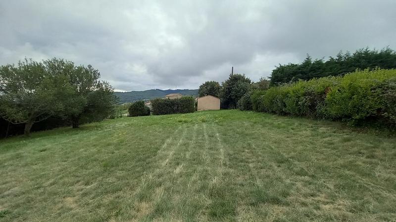 Terrain - 1 008 m²