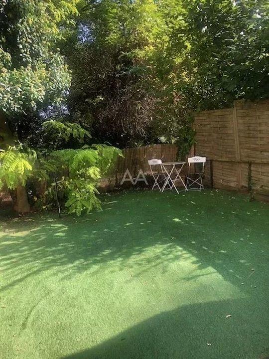 Studio - 36 m² - 1 pièce