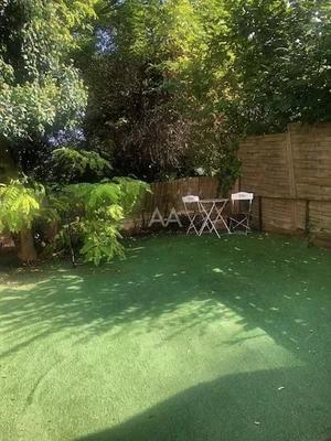 Studio - 36 m² - 1 pièce