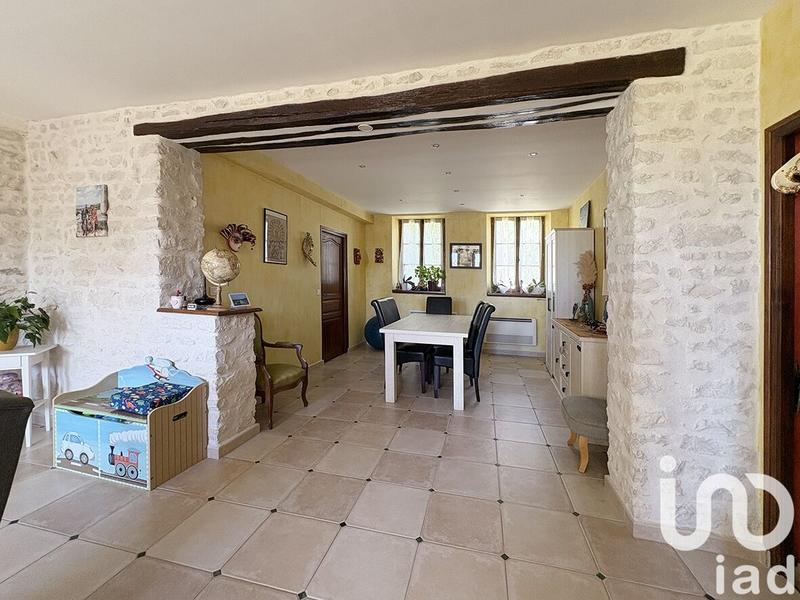 Maison - 221 m² - 9 pièces