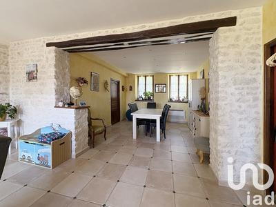 Maison - 221 m² - 9 pièces