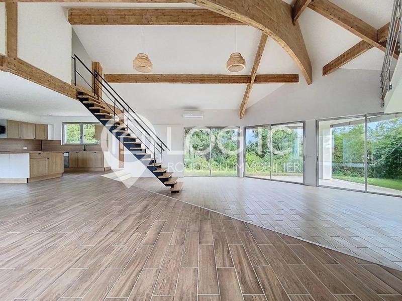 Maison - 200 m² - 6 pièces