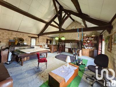 Maison - 250 m² - 15 pièces