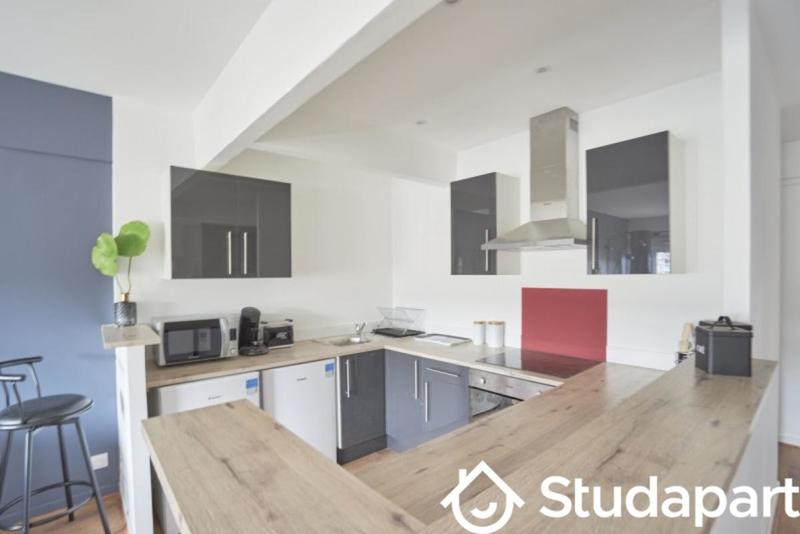 Chambre - 12 m² - 1 pièce