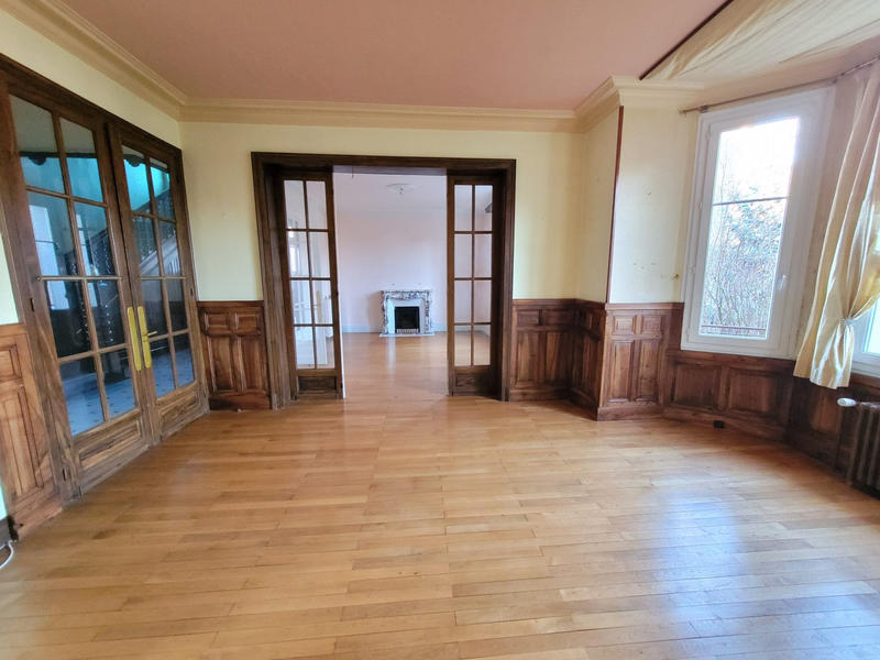 Maison de ville - 176 m² - 10 pièces