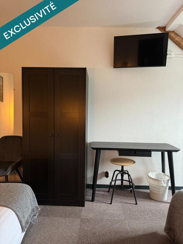 Maison - 600 m² - 15 pièces