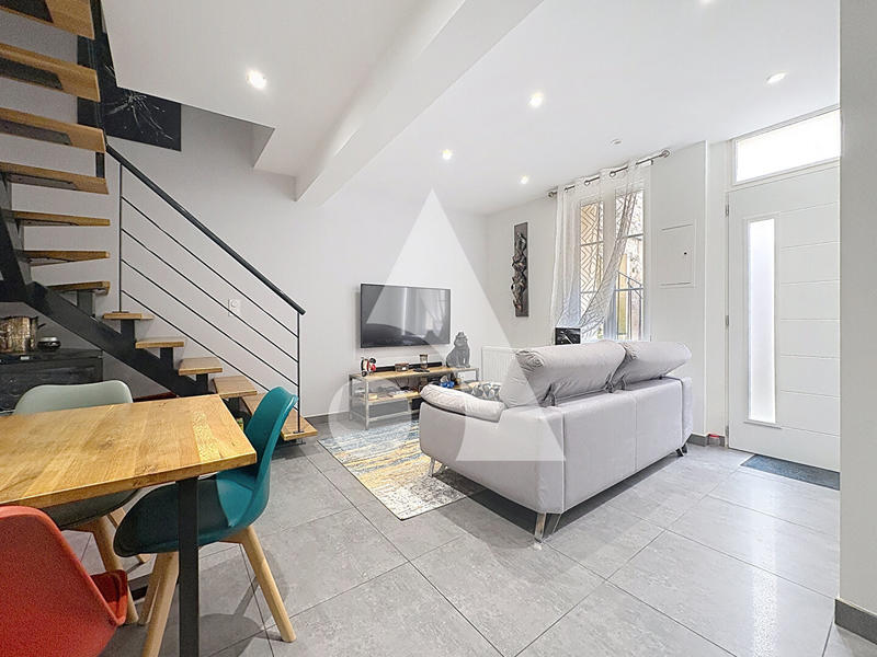 Maison - 73 m² - 3 pièces